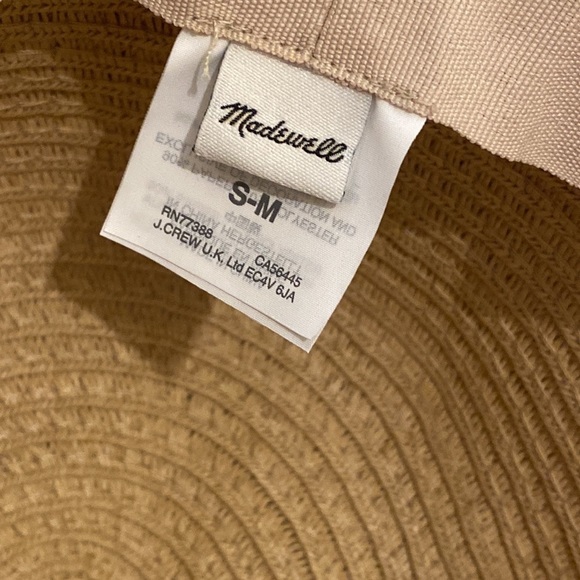 Madewell Packable Mesa straw hat. Very good condition. Style H6578 - Picture 7 of 8